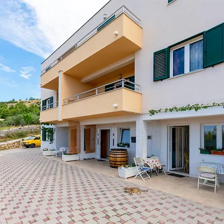 Rejo Apartament *