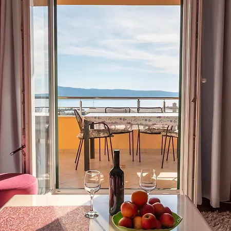 Appartement Rejo *